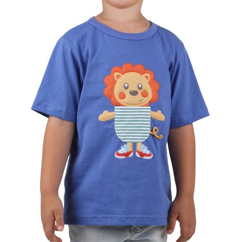 Camiseta em ½ malha lisa com bolsinho listrado, leãozinho bordado