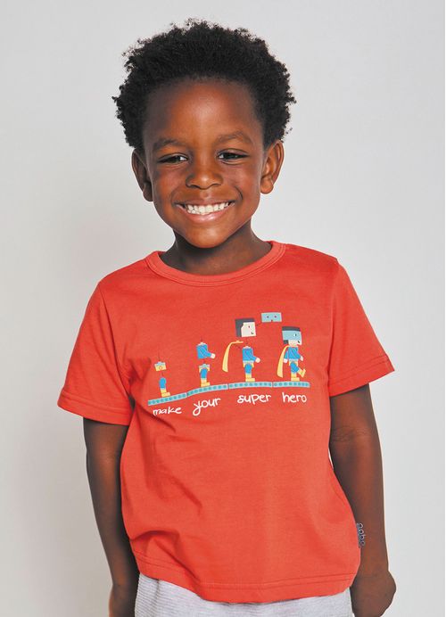 Camiseta Infantil Menino Estampa Herói - Tam. 1 a 10 anos - Vermelho/ Verde