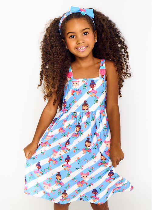 Vestido Infantil Estampa Eu Amo Frutinhas – Tam. 2 a 12 anos – Branco e Azul